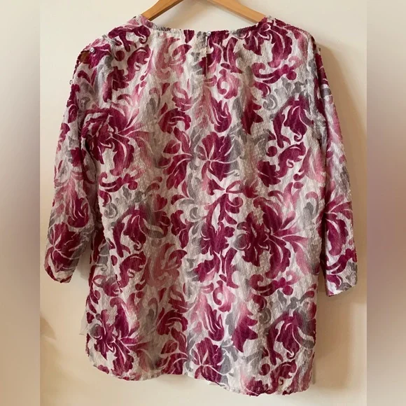 3/$20 Alfred Dunner Blouse Size 8 Deep Pink Sleeves 3/4 Embellished Women Blouse - Picture 6 of 7